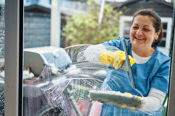 مكتب خدم ابوظبي الخالدية