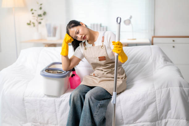 التنازل عن عاملة منزل سلطنة عمان